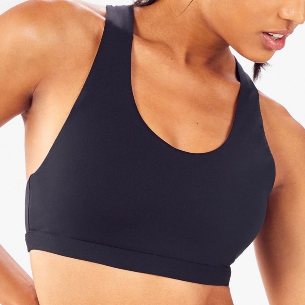 Fabletics Vera Sports Bra